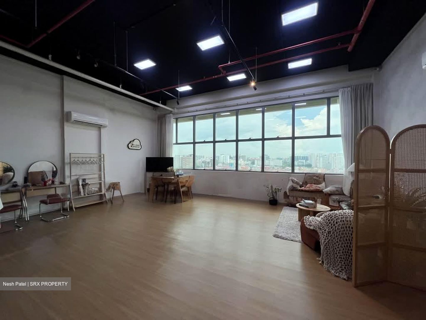 The Crescent @ Kallang (D13), Factory #566878311